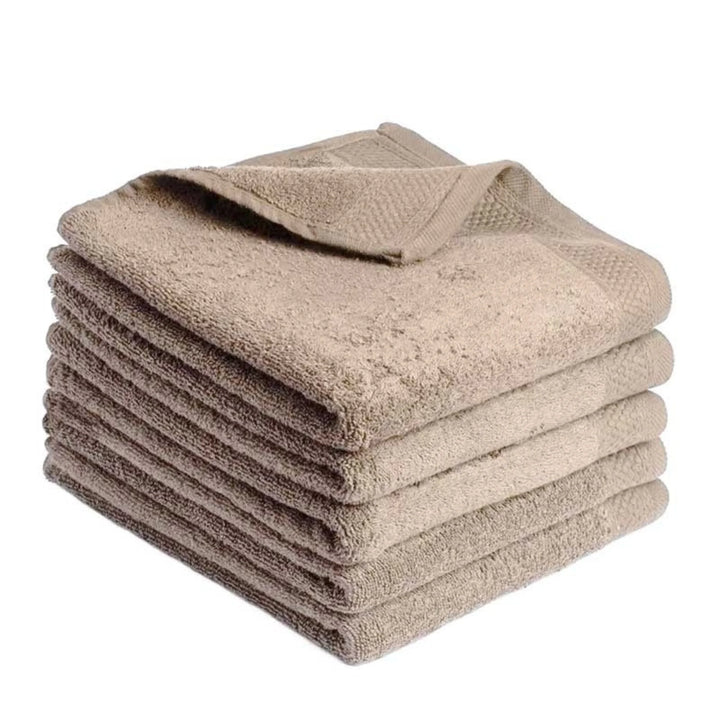 Wat is het verschil tussen een badhanddoek en een badlaken? Welke moet je kiezen?